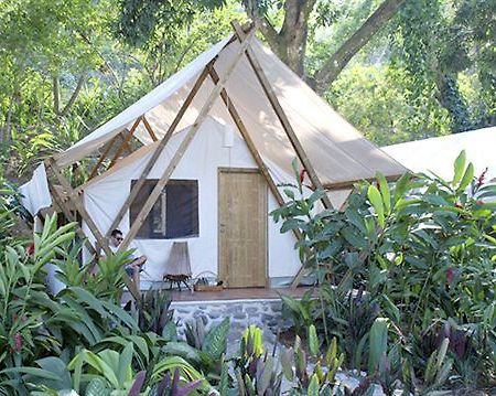 Okavango Jalcomulco المظهر الخارجي الصورة